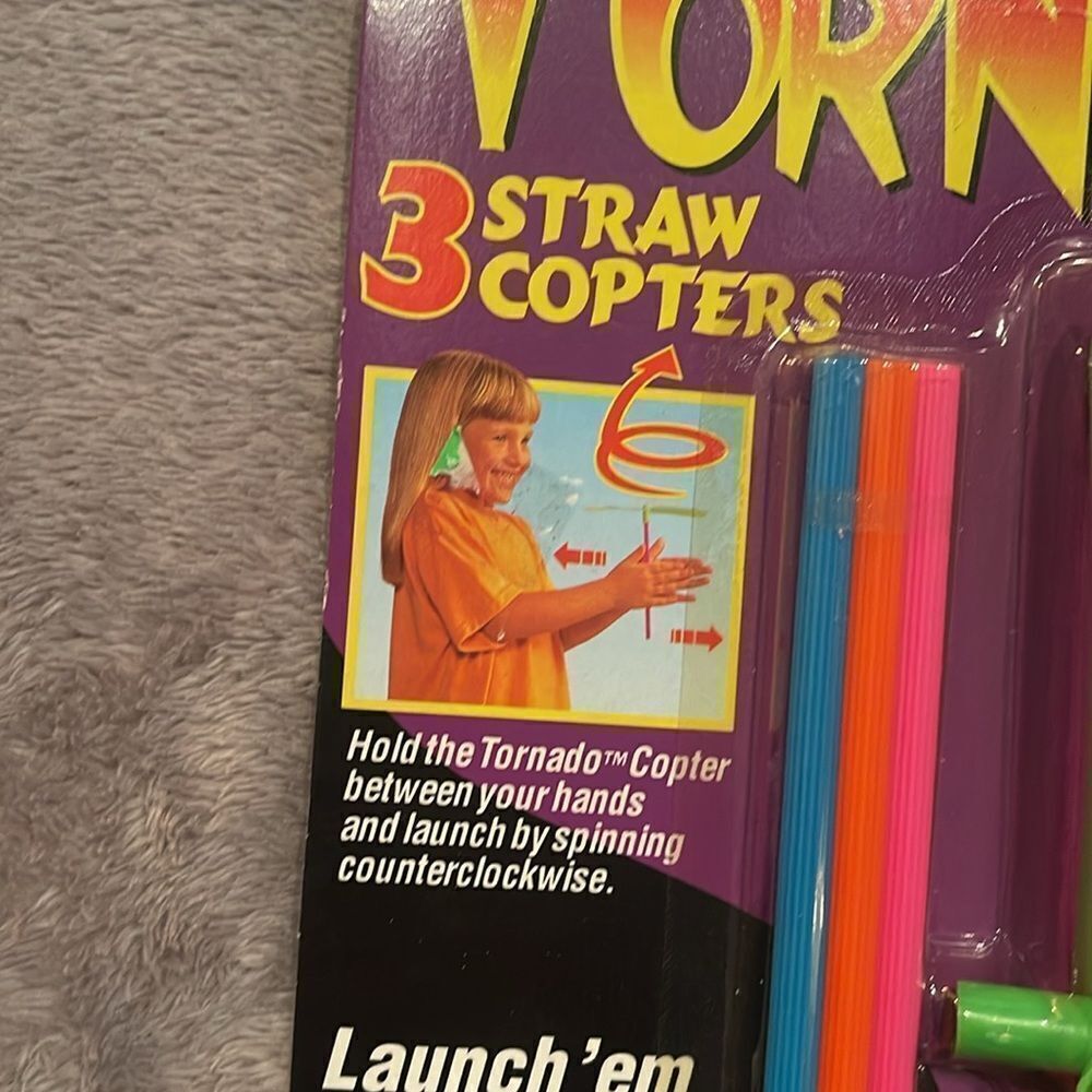 NEW vintage 1993 tornado straw copters - Picture 4 of 7
